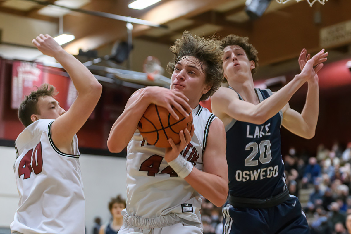 Tualatin Lake Oswego boys basketball Ken Waz 16